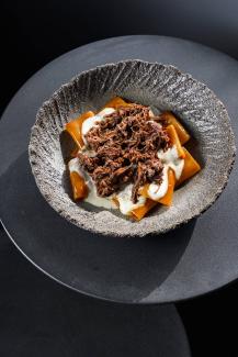 Mavro Restaurant - Kivotos Santorini Hotels & Villas